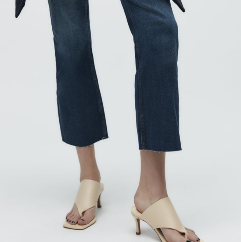 Zara Toe Post Heeled Leather Sandals - Picture 10 of 14